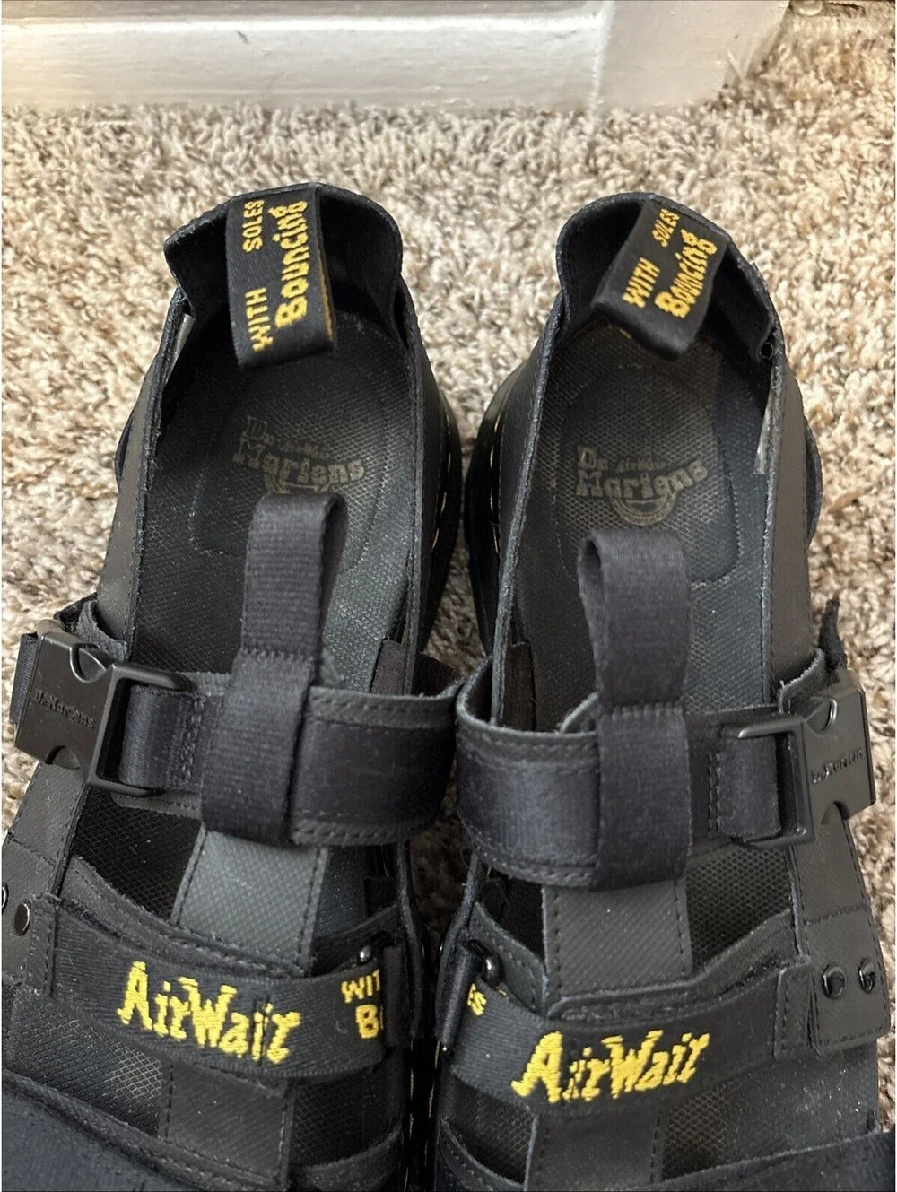 Dr. Martens Pearson Sandals Men's Size 12 Black Fisherman AirWair Strap Platform